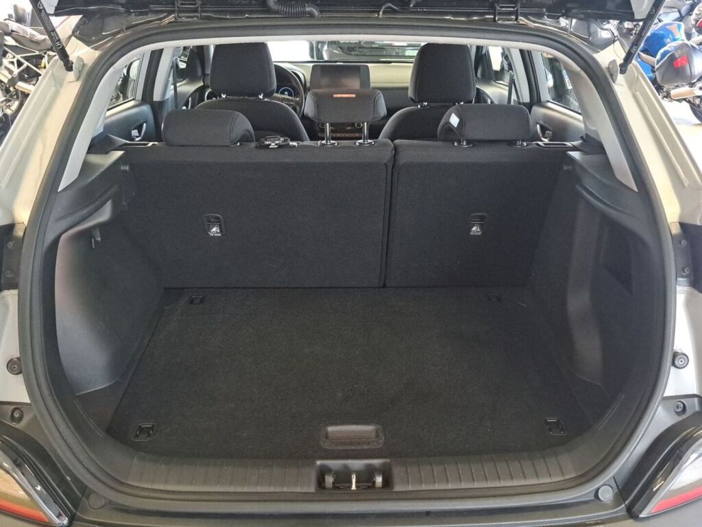 Hyundai KONA 2021 Hopea