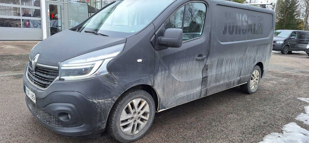 Renault Trafic 2021 Valkoinen