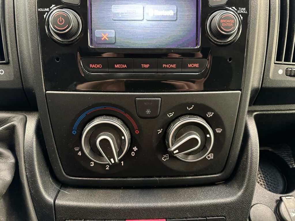 Peugeot Boxer 2021 Valkoinen