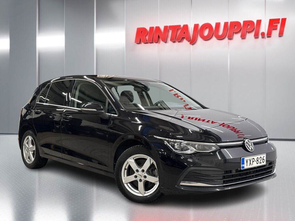 Volkswagen Golf 2021 Musta