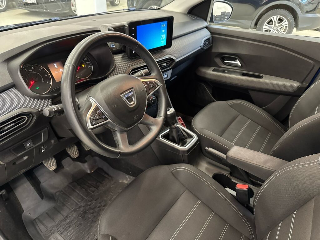 Dacia Sandero 2021 Sininen
