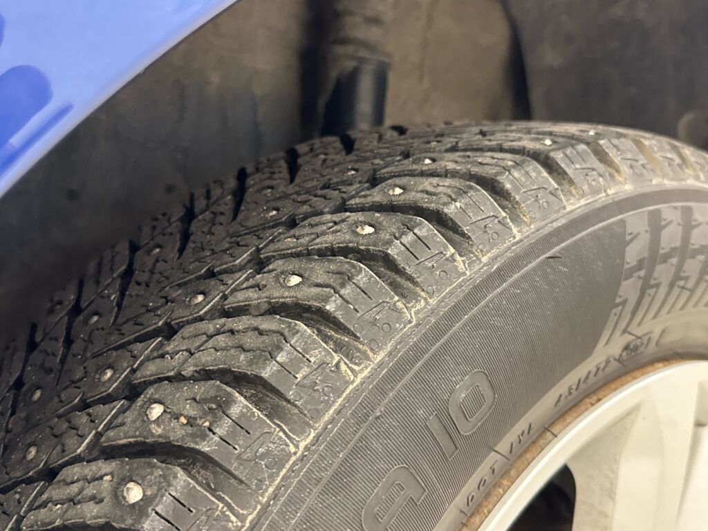 Dacia Sandero 2021 Sininen