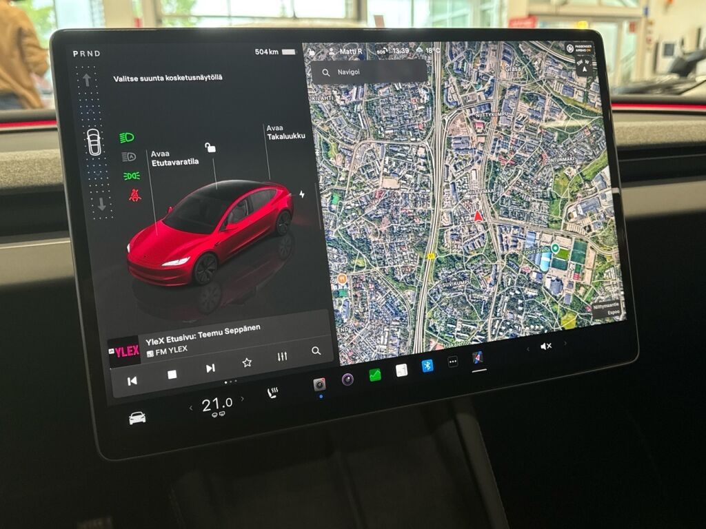 Tesla Model 3 2024 Monivär.