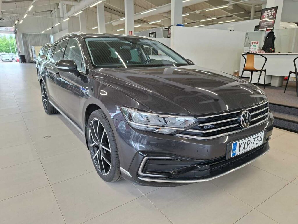 Volkswagen Passat 2020 Harmaa