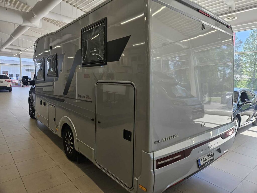Adria MATRIX SUPREME MB 670 SL ALDE 2024 Harmaa