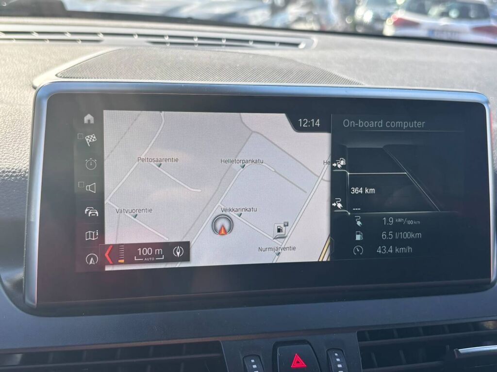 BMW 225 2019 Musta
