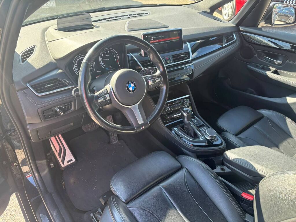 BMW 225 2019 Musta