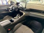 Peugeot 3008 2021 Musta