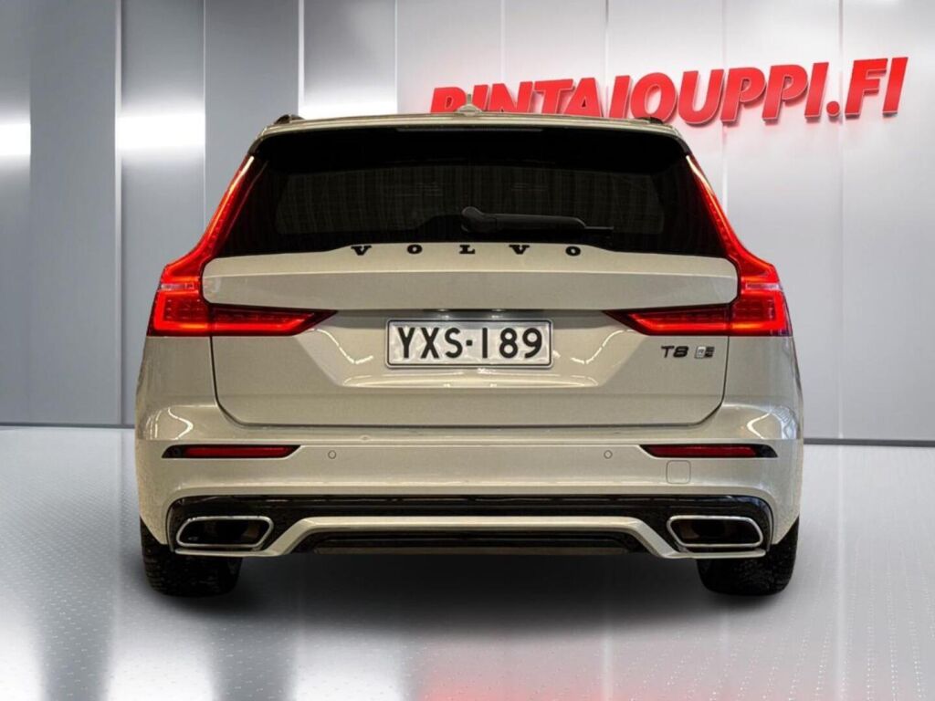 Volvo V60 2019 Valkoinen