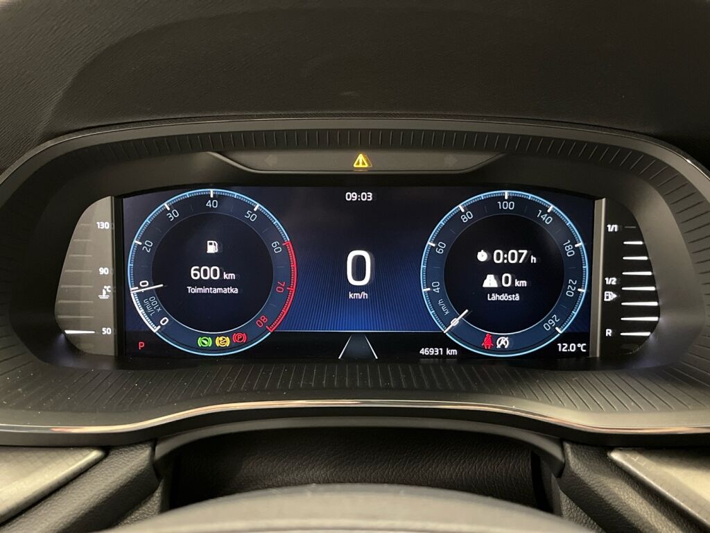 Skoda Octavia 2024 Valkoinen