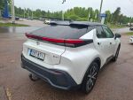 Toyota C-HR 2023 Valkoinen