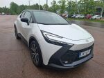Toyota C-HR 2023 Valkoinen