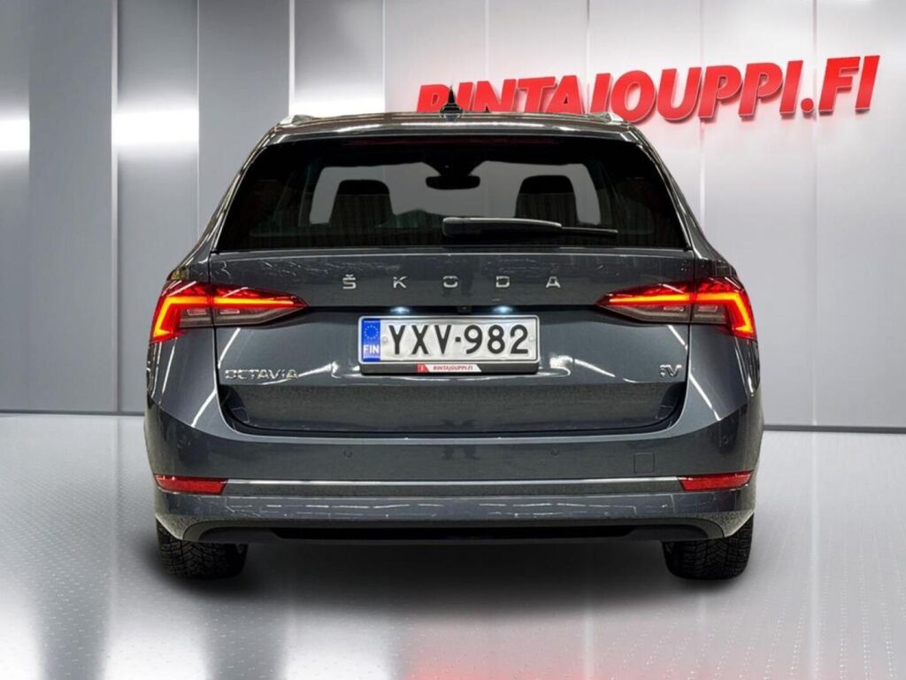 Skoda Octavia 2021 Harmaa