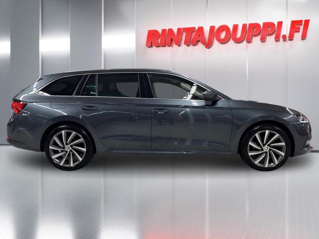 Skoda Octavia 2021 Harmaa