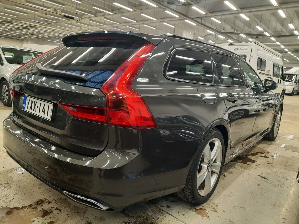 Volvo V90 2020 Harmaa