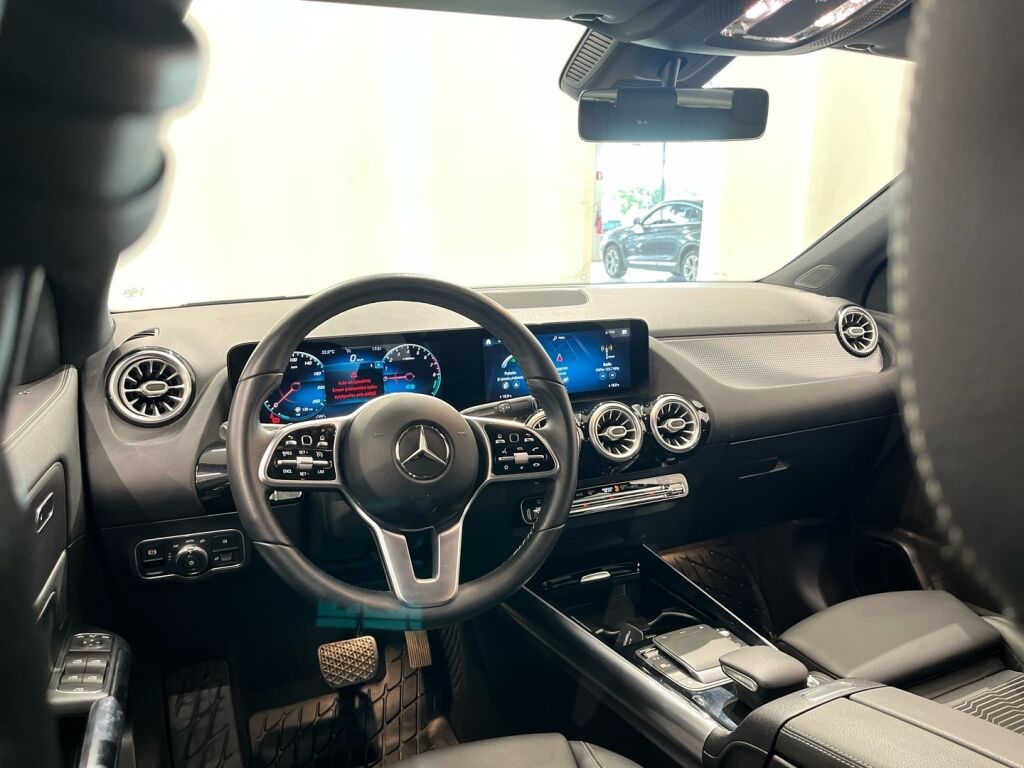 Mercedes-Benz GLA 2020 Musta