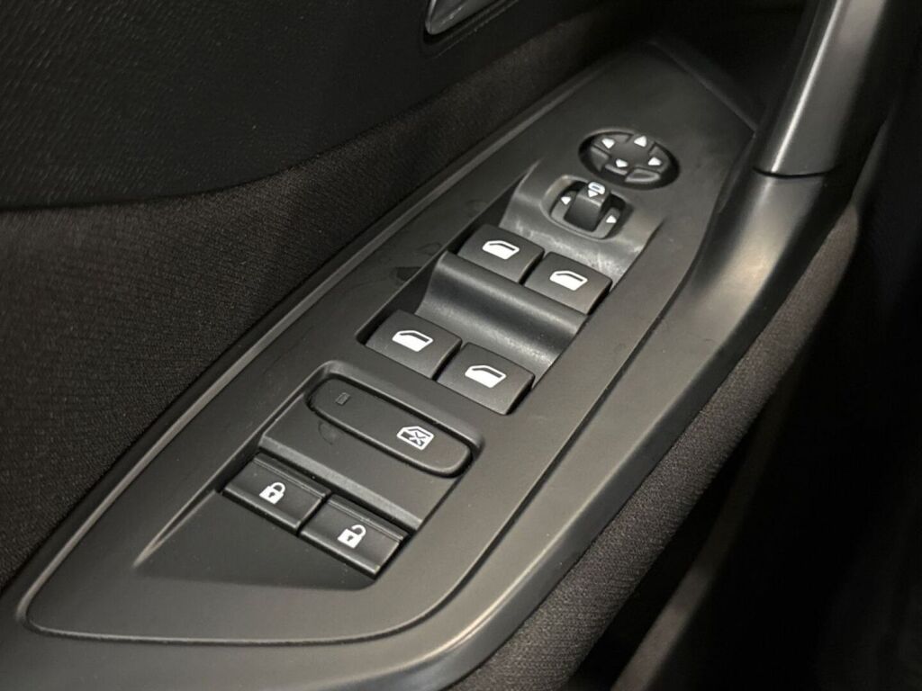 Peugeot 308 2024 Sininen