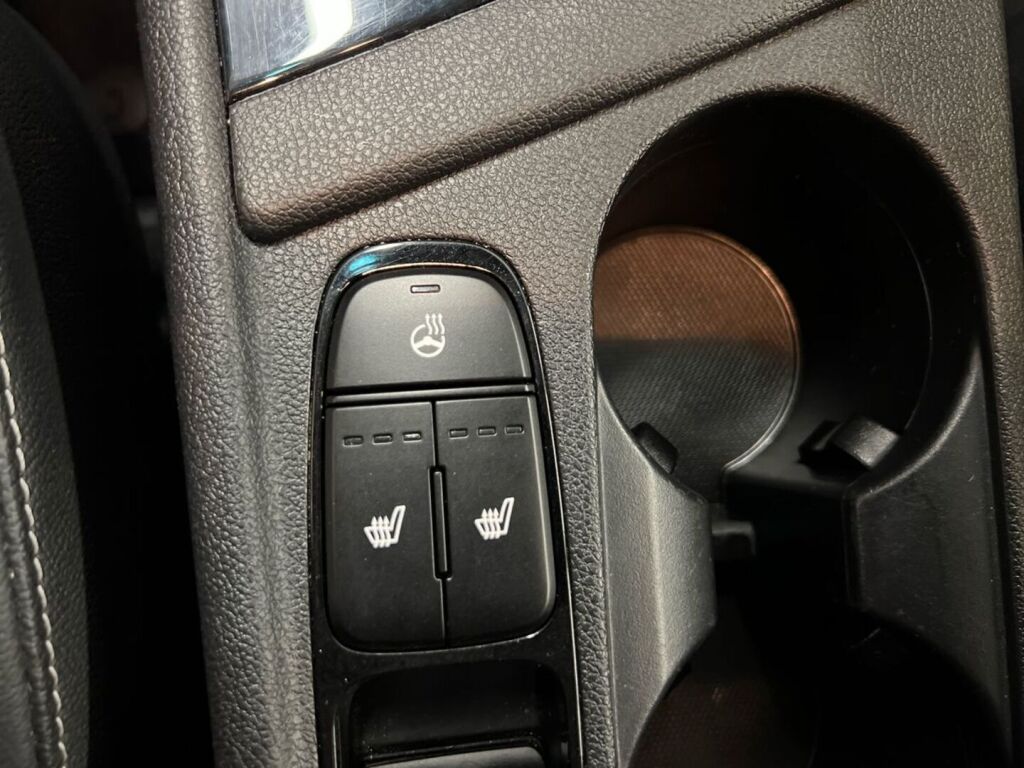 Kia Niro 2020 Harmaa