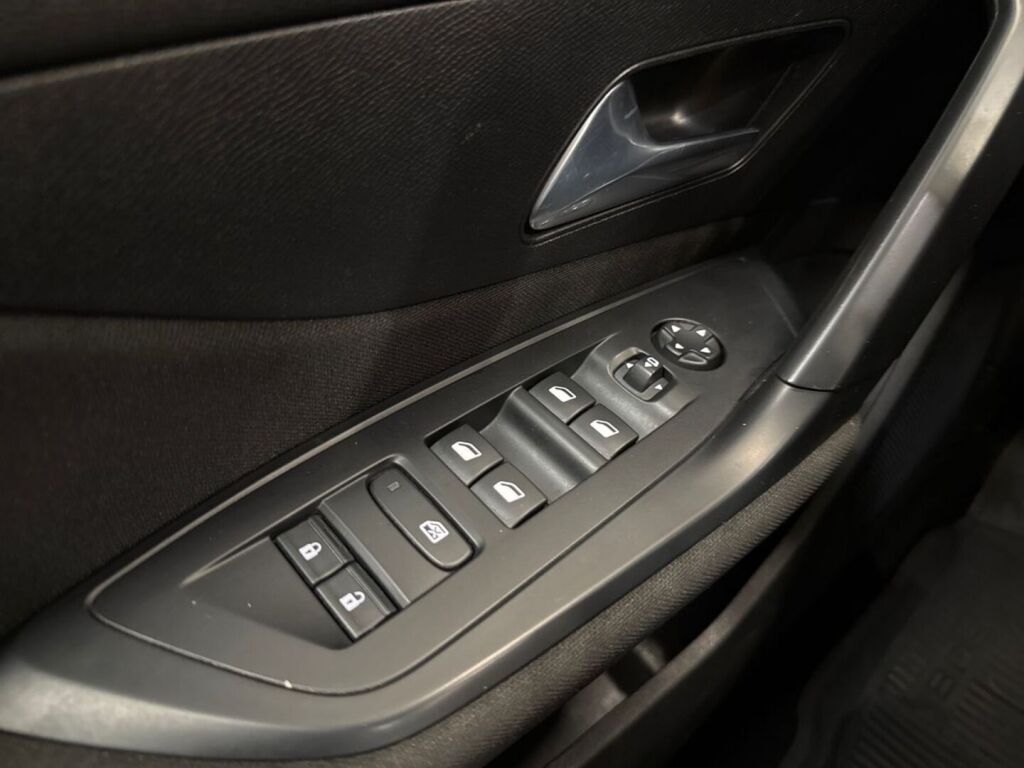 Peugeot 308 2024 Sininen
