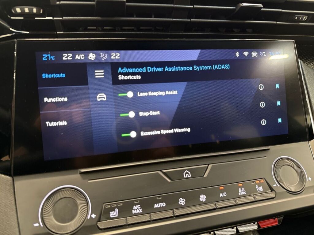 Peugeot 308 2024 Sininen