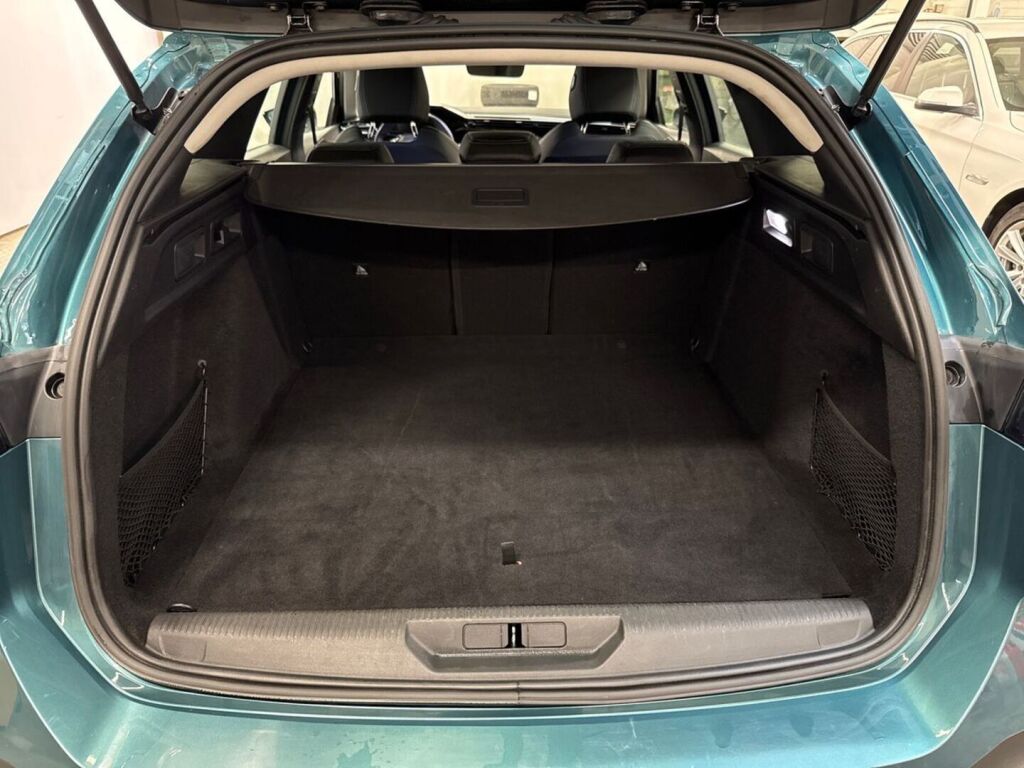 Peugeot 308 2024 Sininen