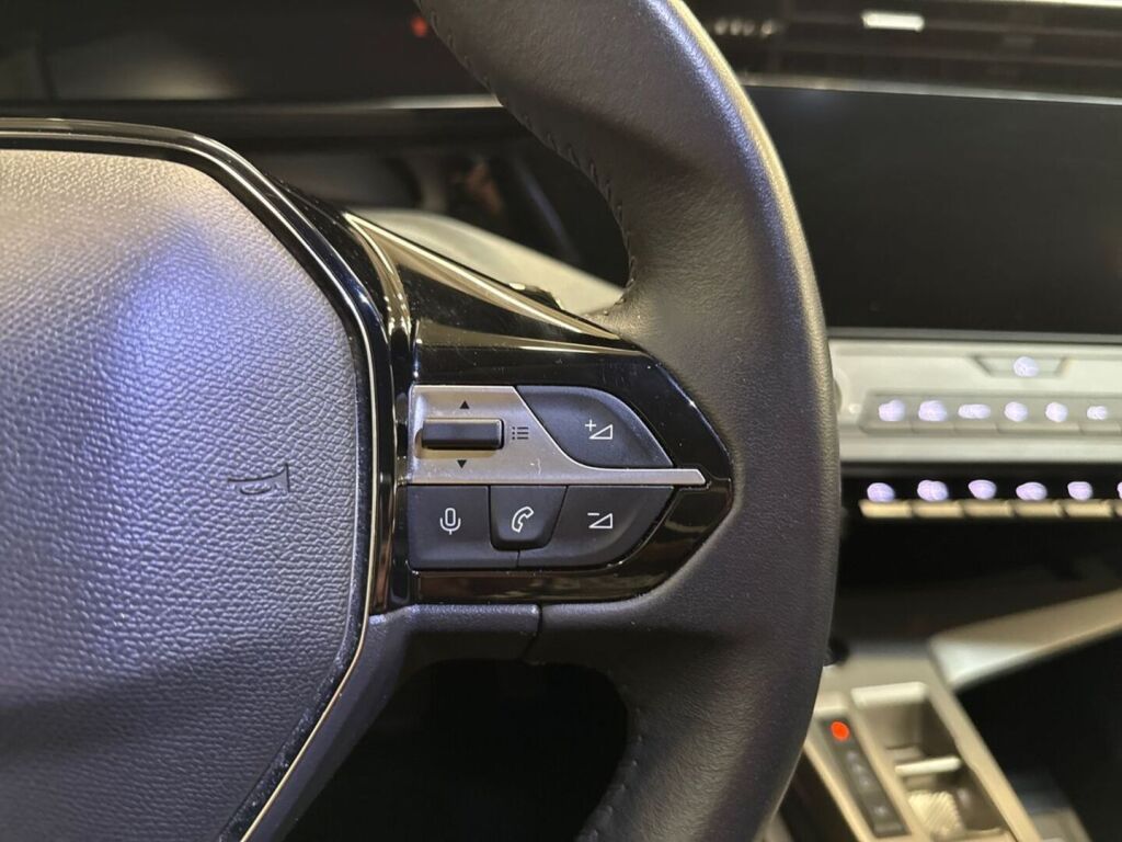 Peugeot 308 2024 Sininen