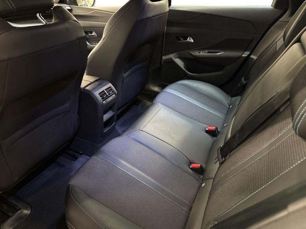 Peugeot 308 2024 Sininen