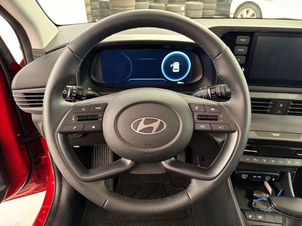 Hyundai i20 Hatchback 2024 Punainen