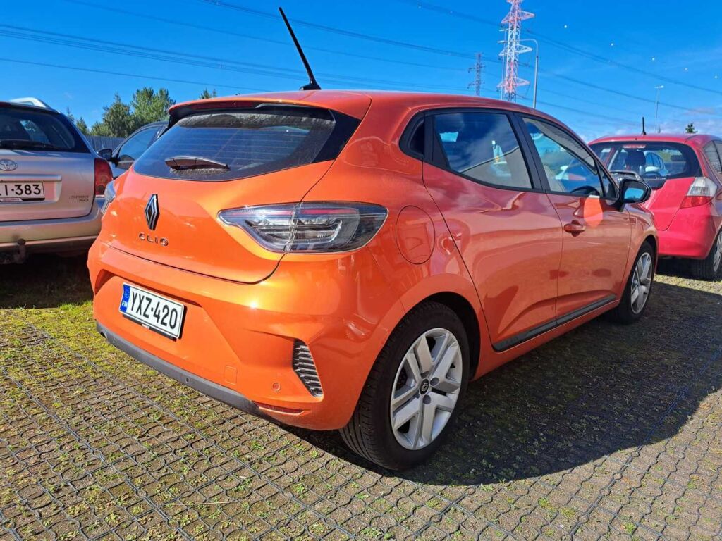 Renault Clio 2024 Oranssi