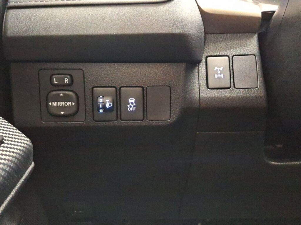 Toyota RAV4 2013 Valkoinen