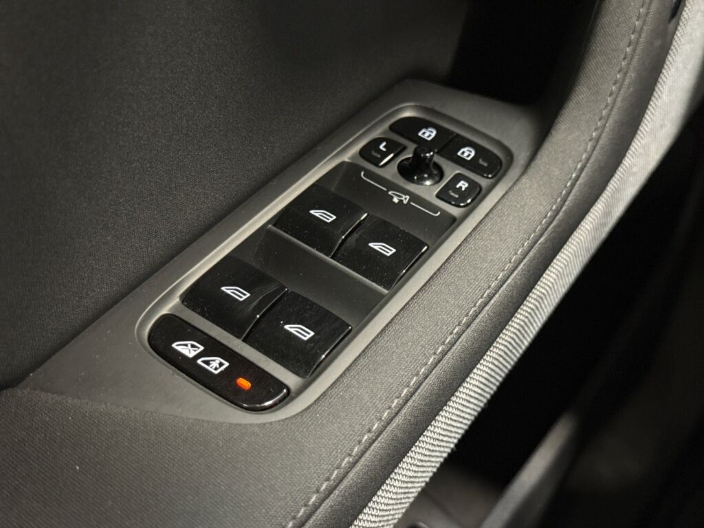 Polestar 2 2022 Hopea