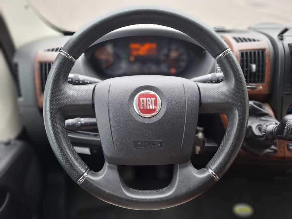 Bürstner Ixeo Time T 695 Moonlight 2012 