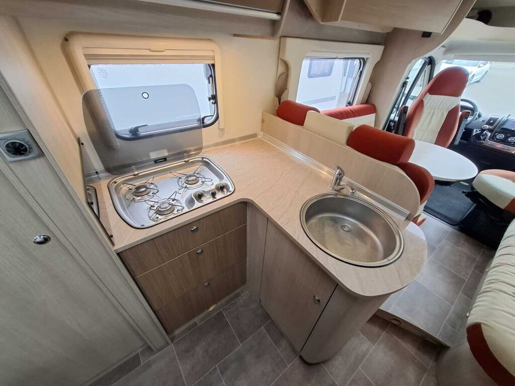 Bürstner Ixeo Time T 695 Moonlight 2012 