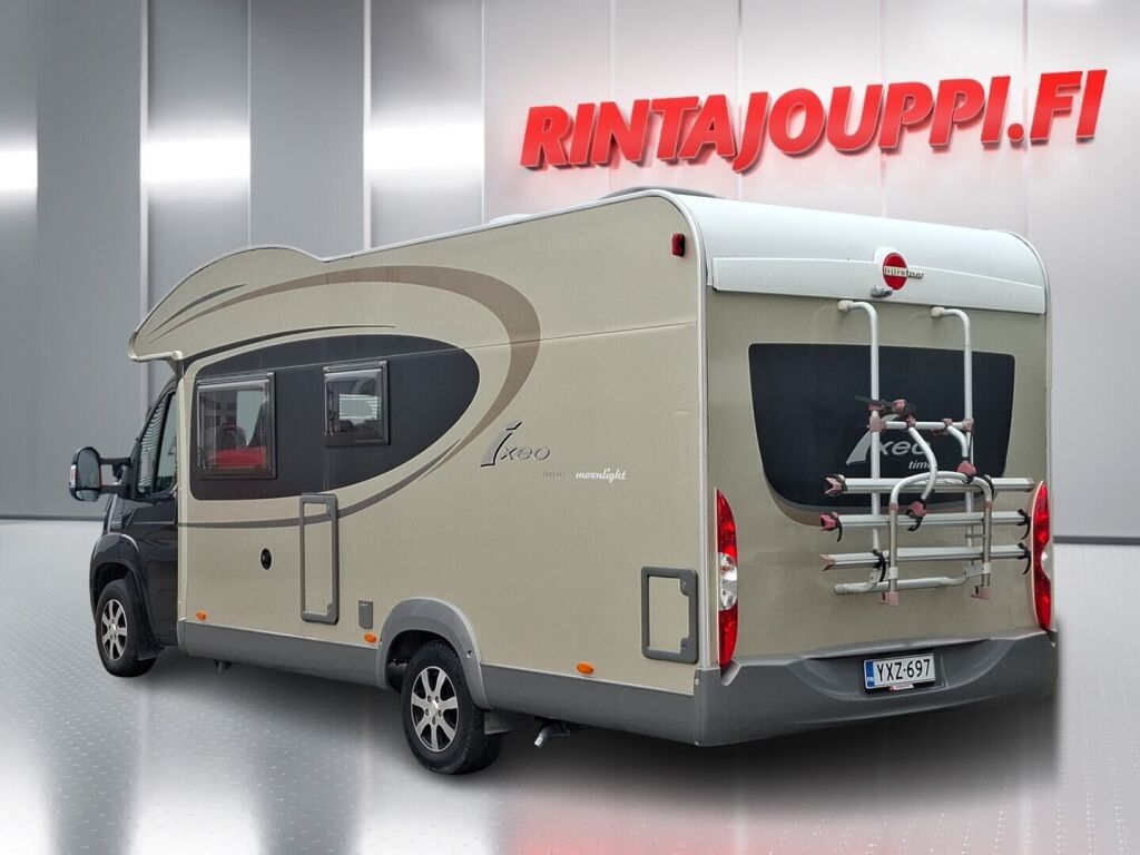 Bürstner Ixeo Time T 695 Moonlight 2012 