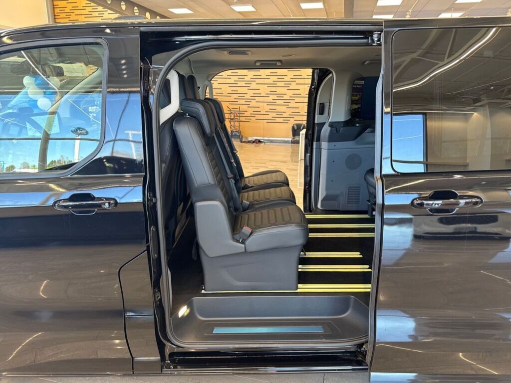 Ford Tourneo Custom 2026, kuva 7/13