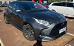 Toyota Yaris 2024 Harmaa