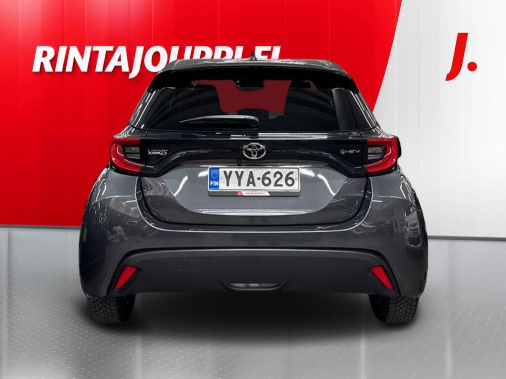 Toyota Yaris 1,5 Hybrid 116 Intense Plus 2024, kuva 6/24