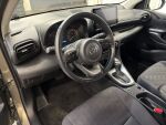 Toyota Yaris 2024 Ruskea (beige)