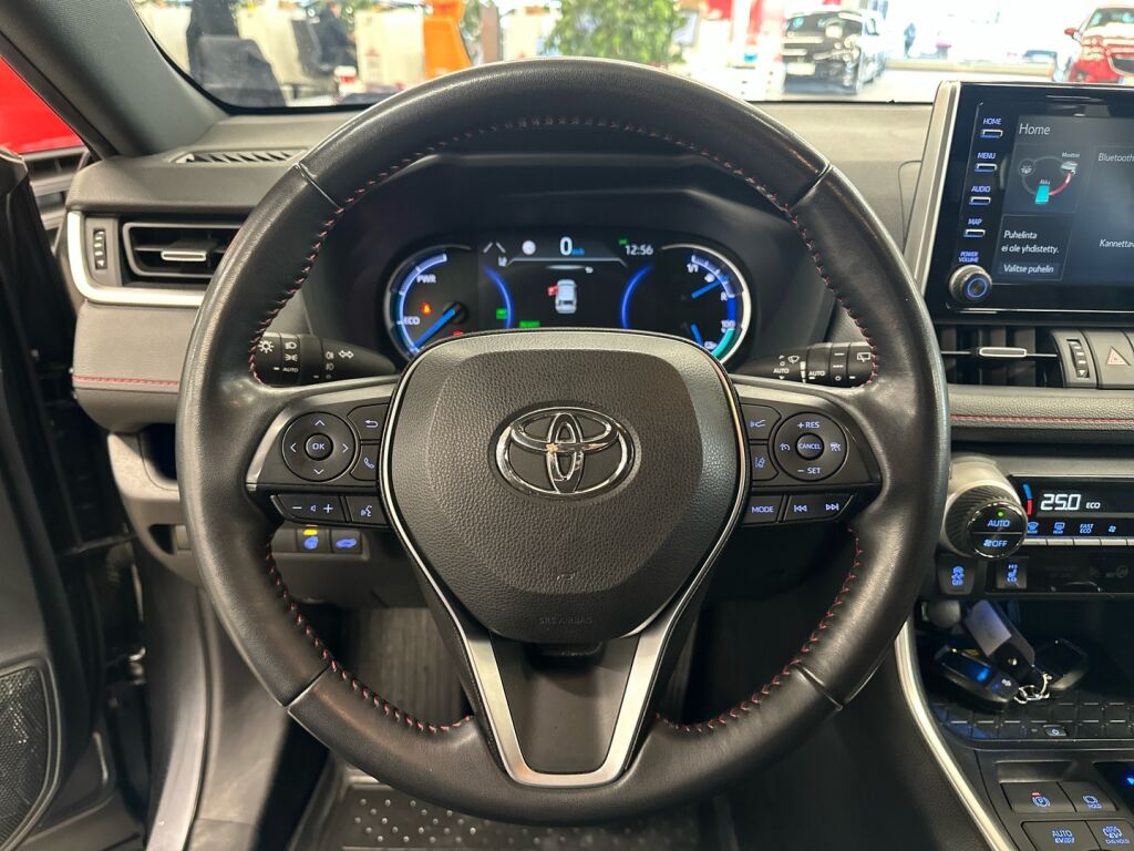 Toyota RAV4 Plug-in 2021 Musta