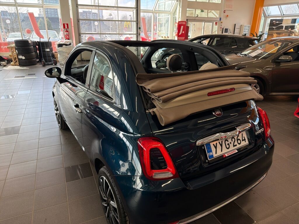 Fiat 500C 2022 Sininen