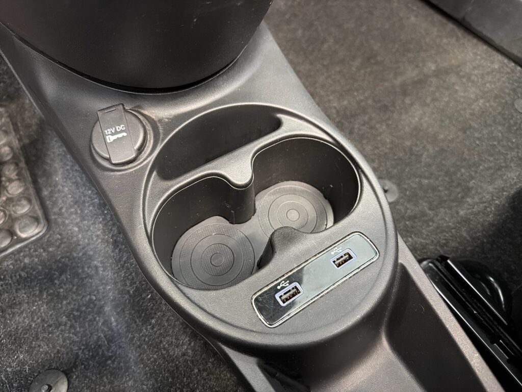 Fiat 500C 2022 Sininen