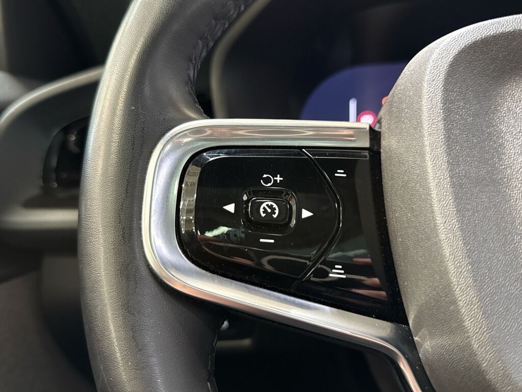 Polestar 2 2022 Valkoinen