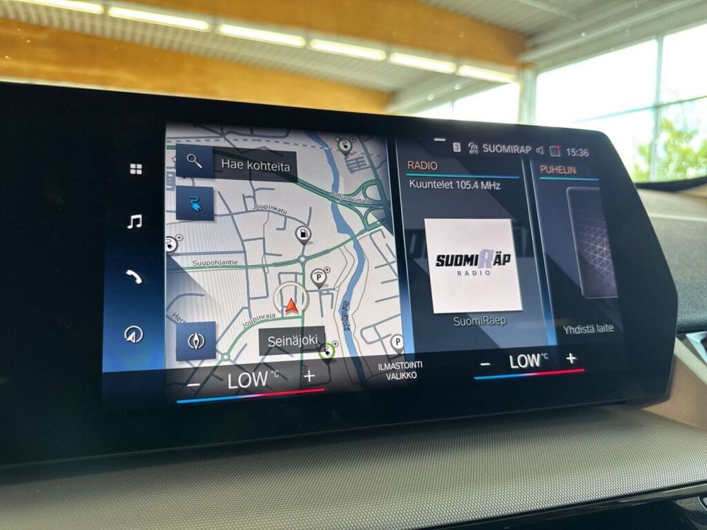 BMW iX1 2023 Valkoinen