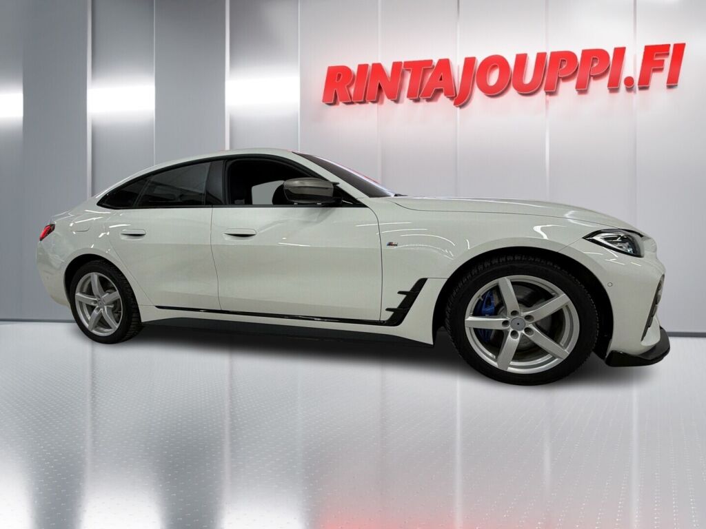 BMW i4 2023 Valkoinen