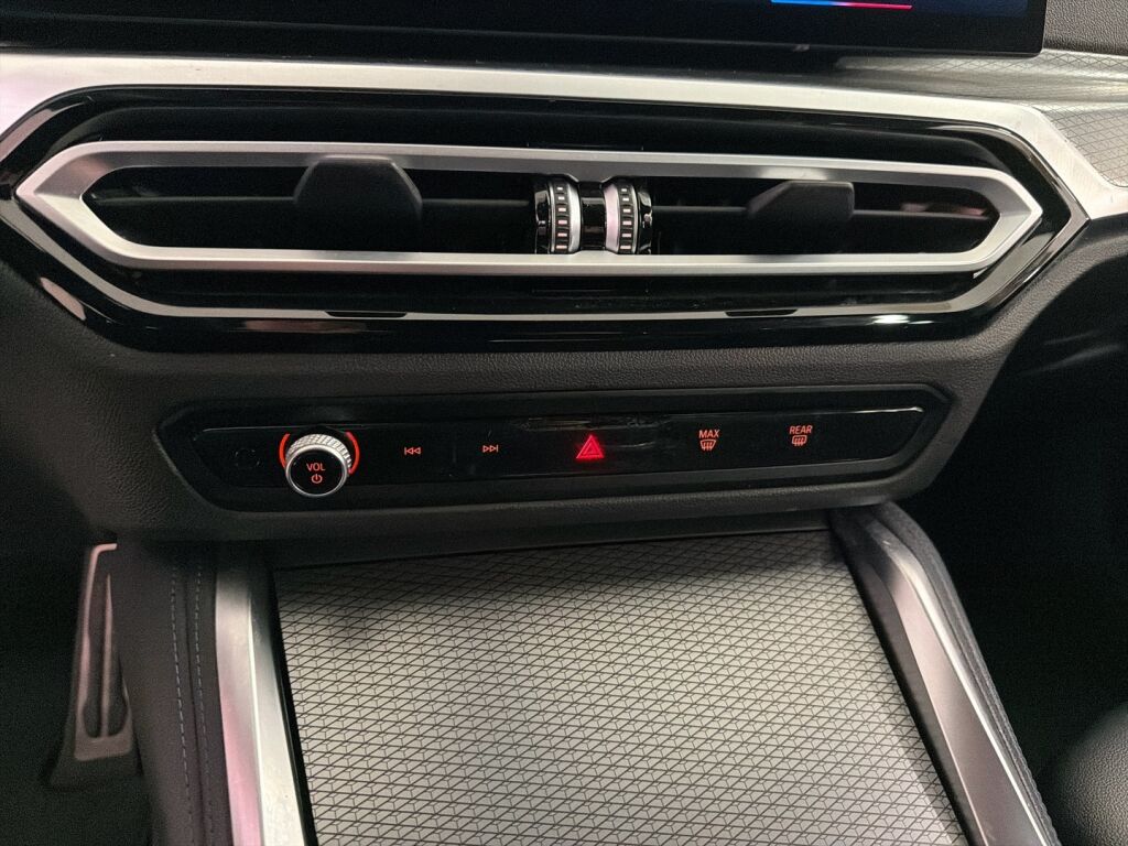 BMW i4 2023 Valkoinen