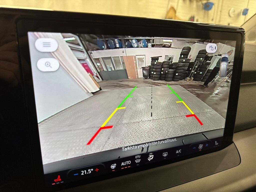 Ford Tourneo Courier 2025 Agate Black