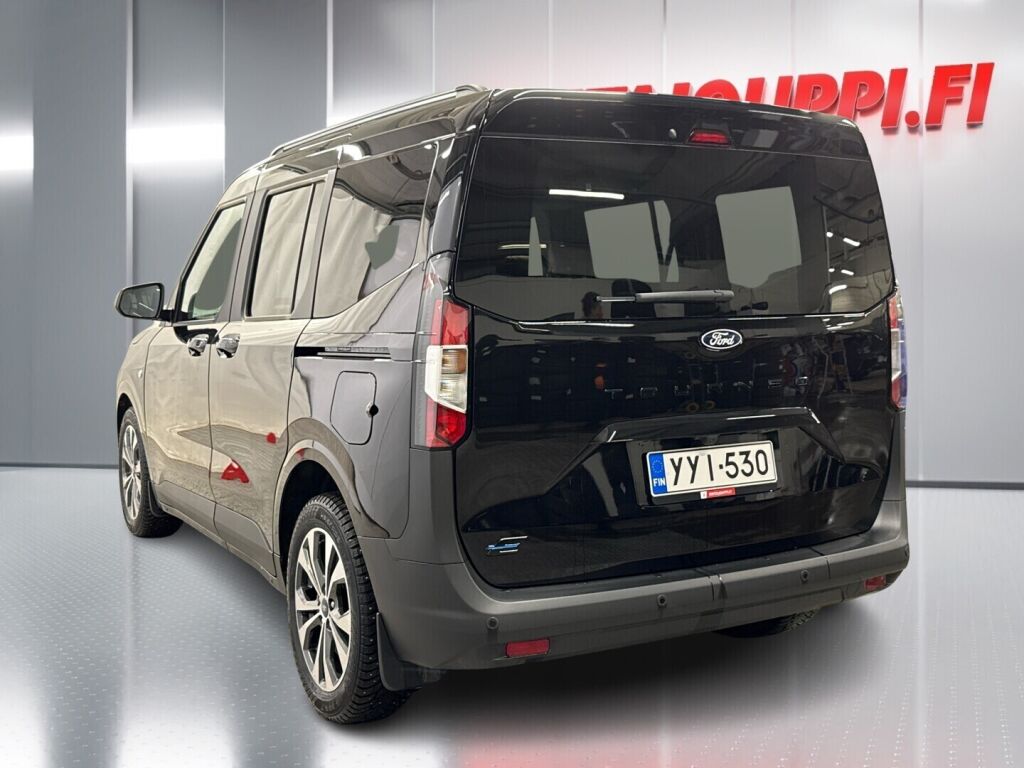 Ford Tourneo Courier 2025 Agate Black