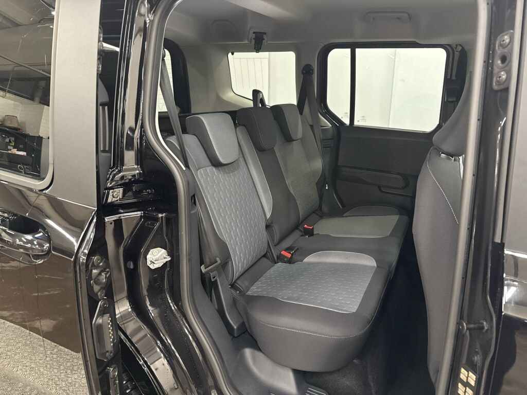 Ford Tourneo Courier 2025 Agate Black