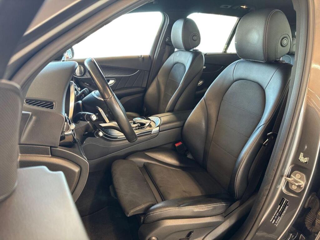 Mercedes-Benz GLC 2017 Metallinhohto Harmaa