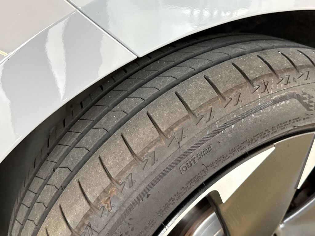 Cupra Born 2024 Harmaa